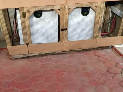 Últimos feedbacks de clientes sobre a instalação de baterias montadas no piso