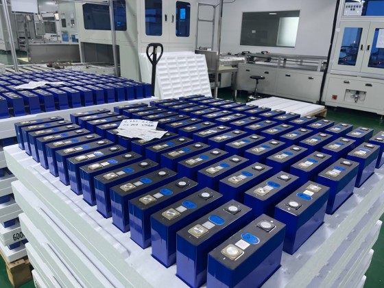 Como projetar um sistema de armazenamento de energia solar de 48V passo a passo